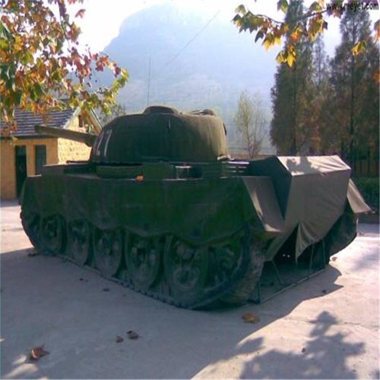 钟山大型充气坦克